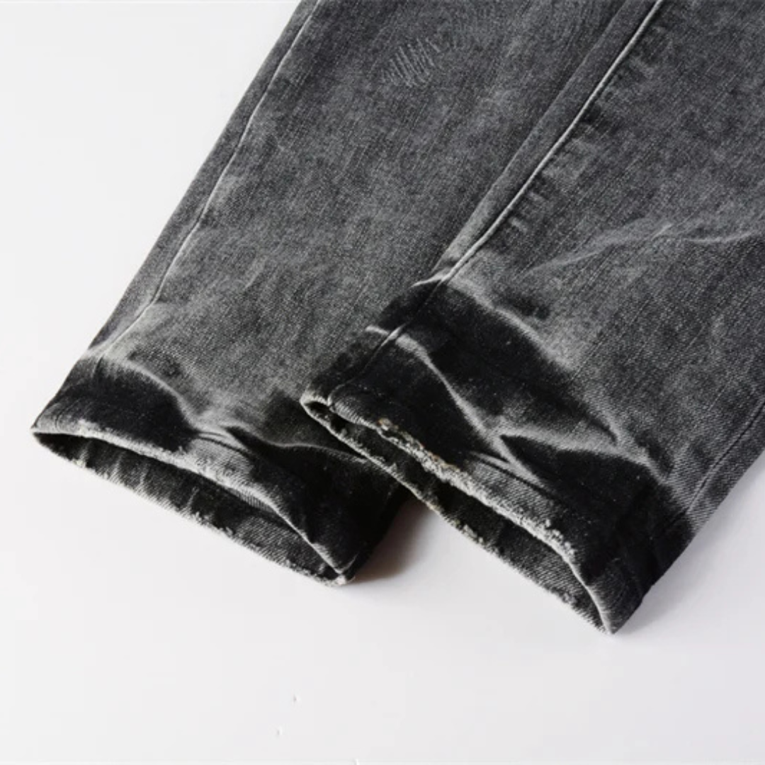 Stitched Pocket Retro Black Jeans
