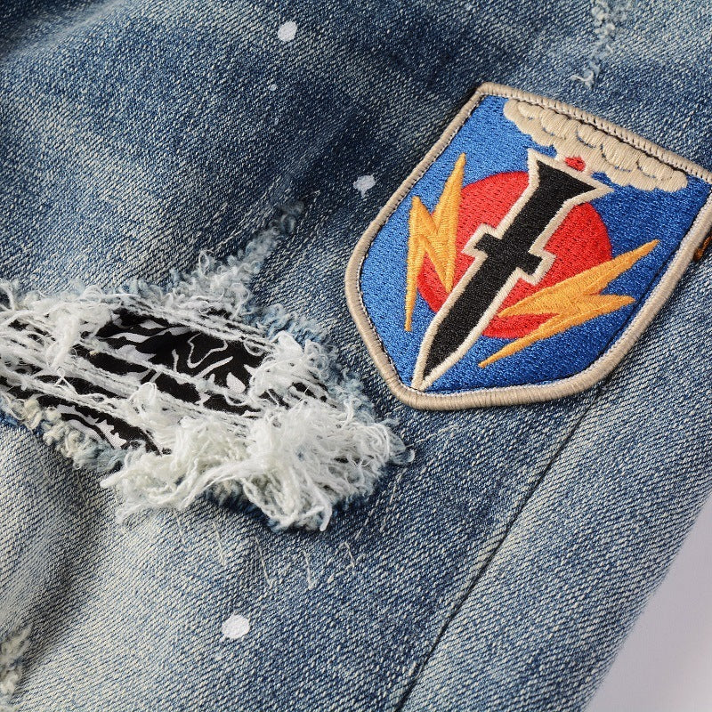 Medal Badge Ripped Jeans