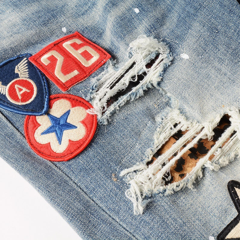 Medal Badge Ripped Jeans