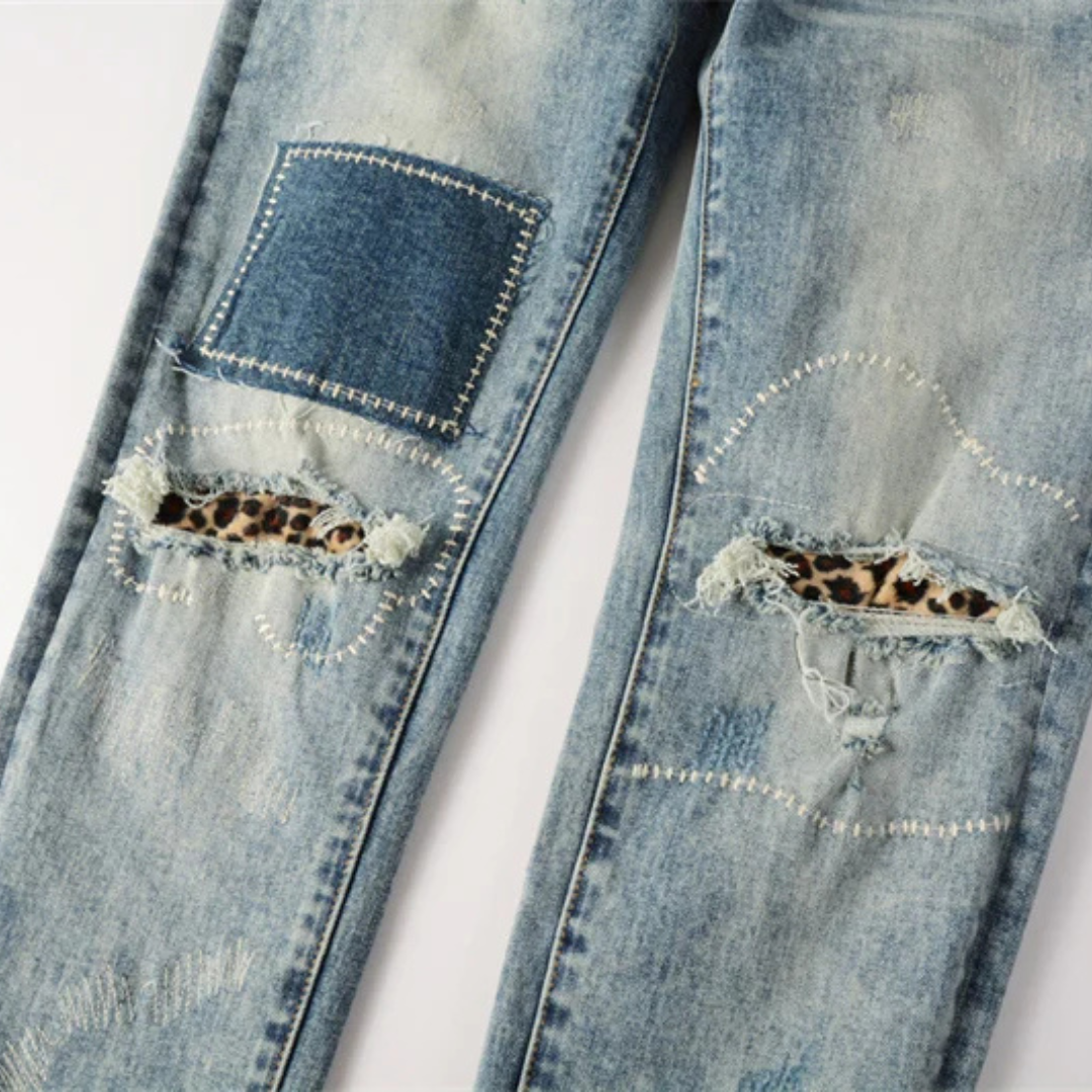 Stitched Pocket Washed Blue Jeans